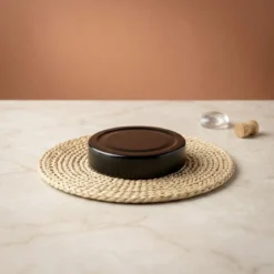 Black lid for 212 ml jar