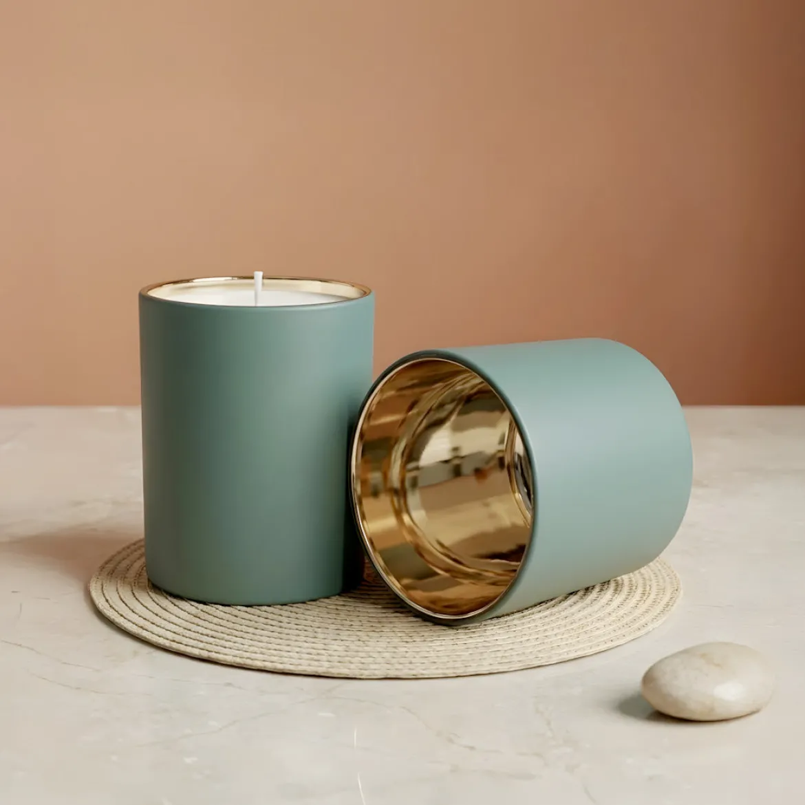 Glass candle Golden Reflections Dark Green - 300 ml