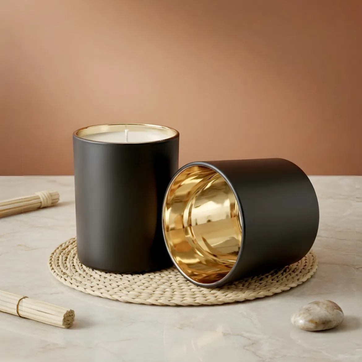 Glass candle Golden reflections Black - 300 ml