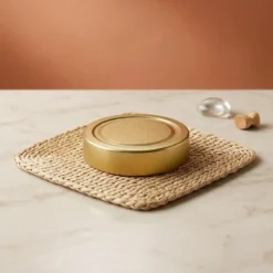 Gold lid for 212 ml jar