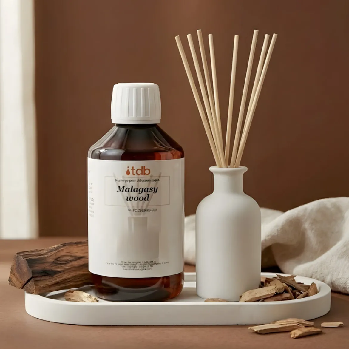 Malagasy wood - Reed diffuser refill