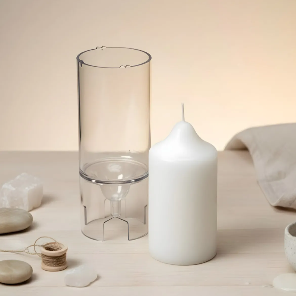 Pointed cylinder candle mould - 44 x 65 mm